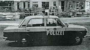 a_Lada_Westbeliner_Polizei